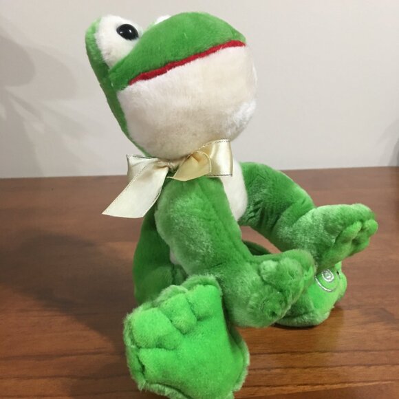 Spotted Frog Plush Stuffed Toy - Picture 4 of 7